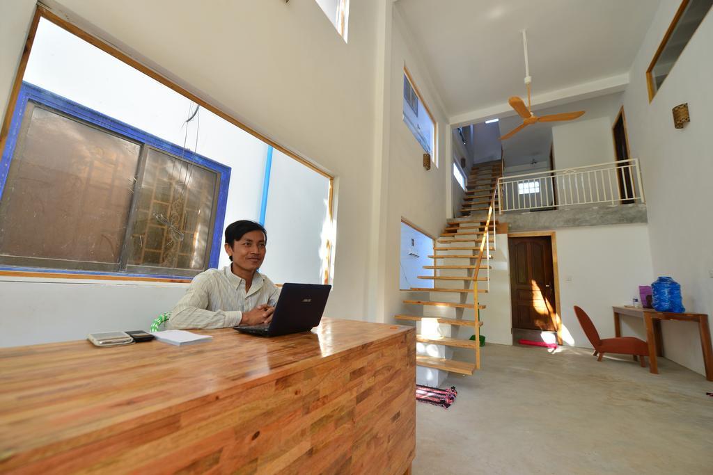 Boutique Dormitory Kochi-Ke Siem Reap Exterior photo