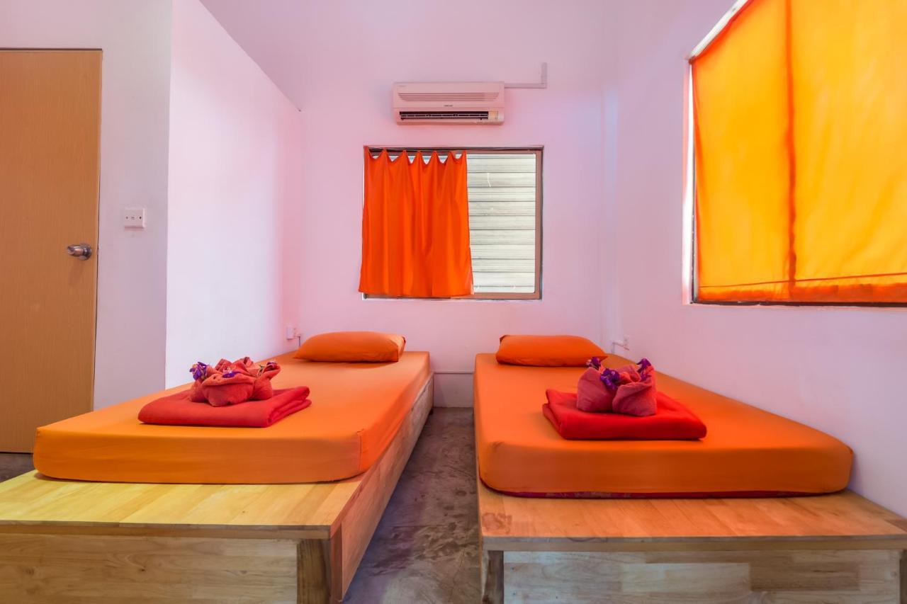 Boutique Dormitory Kochi-Ke Siem Reap Exterior photo